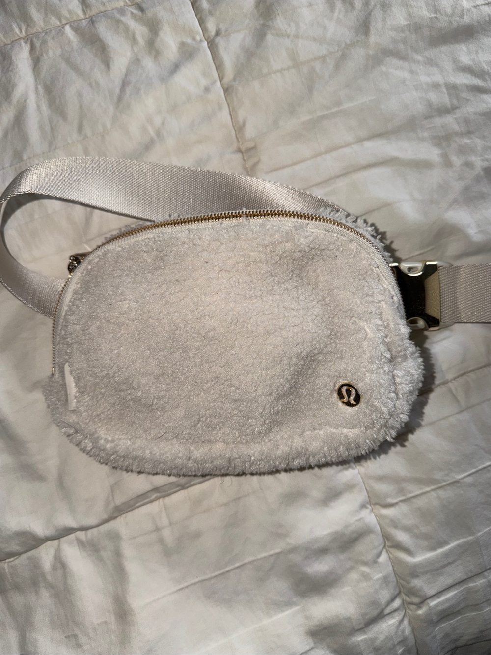 lululemon athletica Cream Sherpa Crossbody Belt Bag